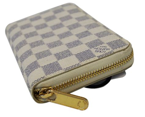 zip lv|lv zip around wallet.